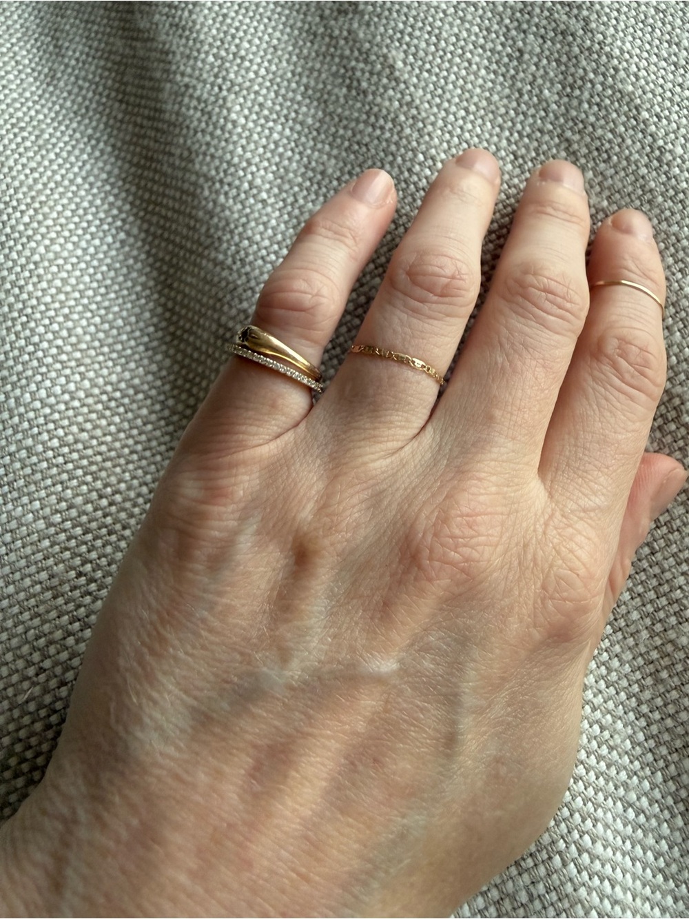 Vintage 14k Yellow Gold Natural Diamond Eternity Pinkie Ring size 2.25